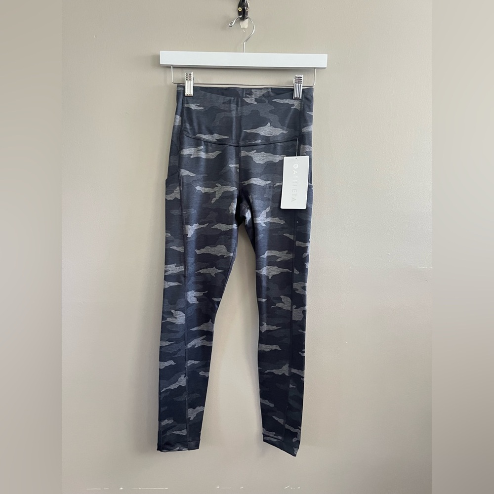 Athleta Ultimate Camo 7/8‎ Tight Dark Grey NWT Size XS
